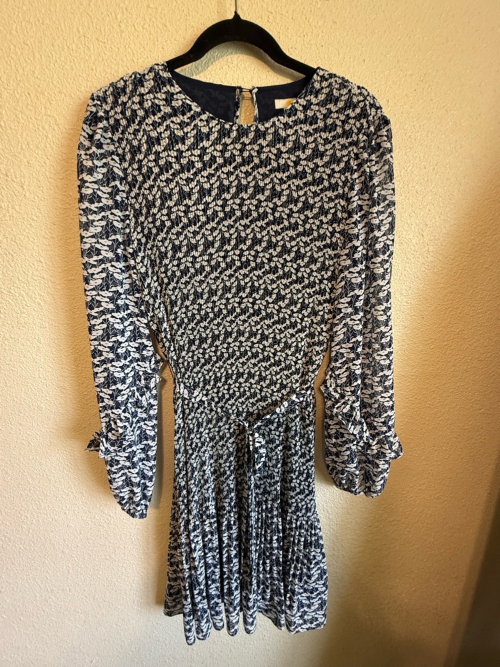 Blue and White Floral Pleated Long-Sleeve Dress